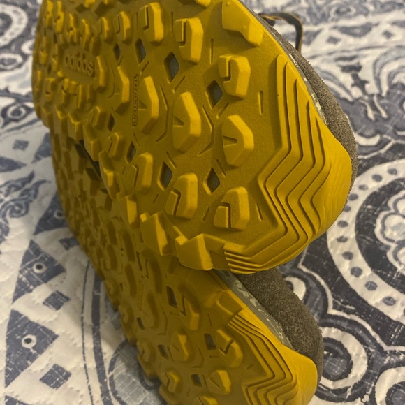 mens adidas 7.5US men's size used in good condition as seen in photos - Picture 10 of 12